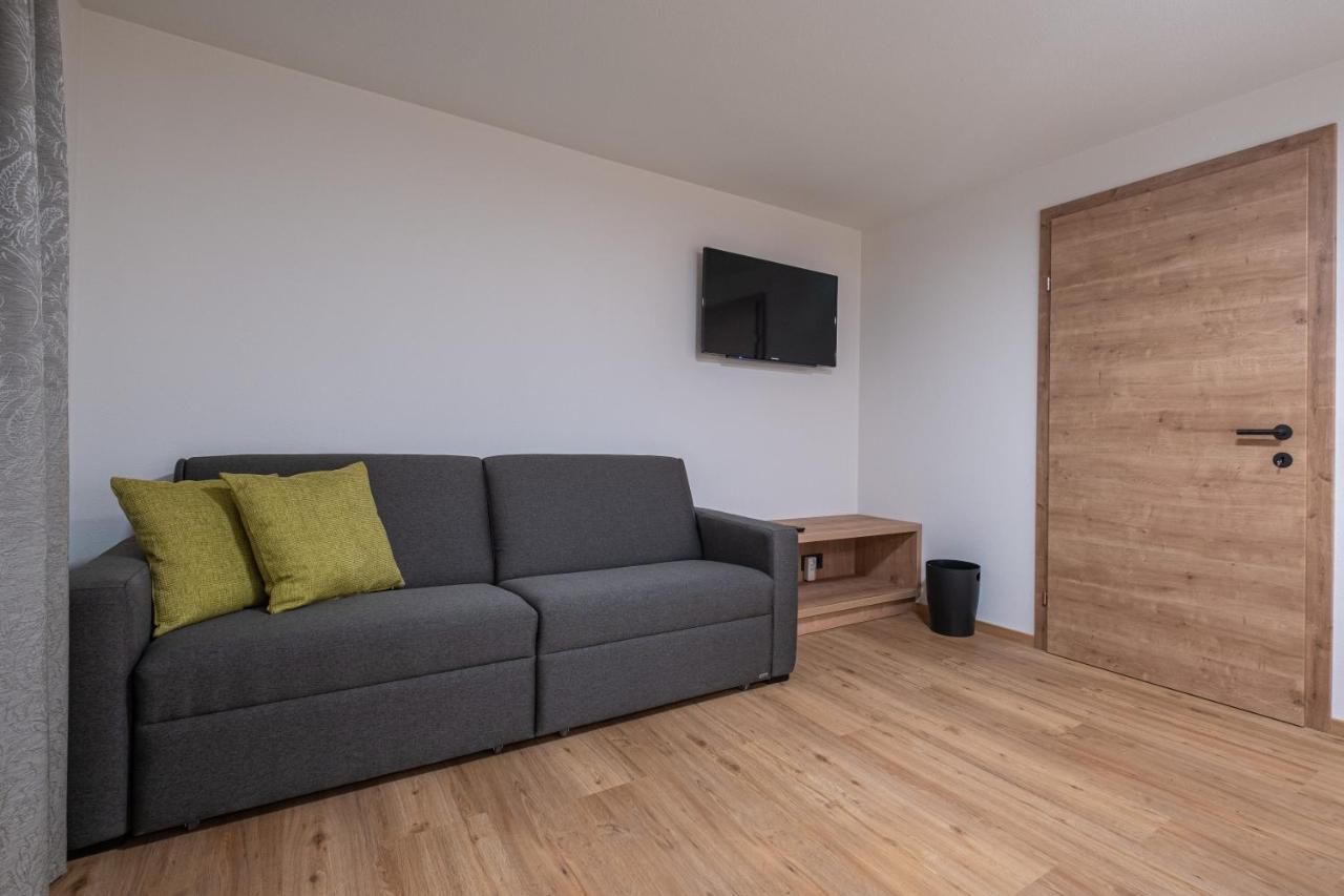 Apartment Haus Schoenwies 阿尔卑巴赫 外观 照片